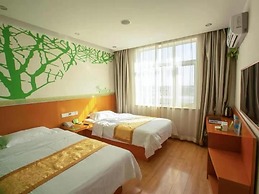 Vatica TianJin JingHai District Bus Station Home World Plaza Hotel