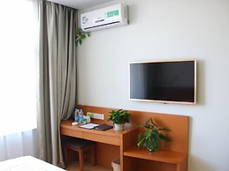 Vatica TianJin JingHai District Bus Station Home World Plaza Hotel