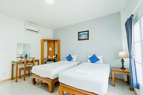 Lamphurai Riverside Resort and Spa