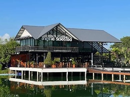 Lamphurai Riverside Resort and Spa