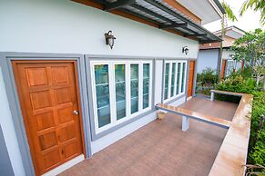 Lamphurai Riverside Resort and Spa