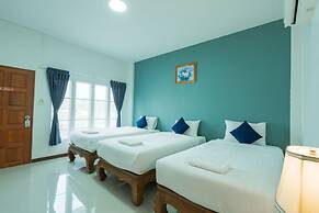 Lamphurai Riverside Resort and Spa