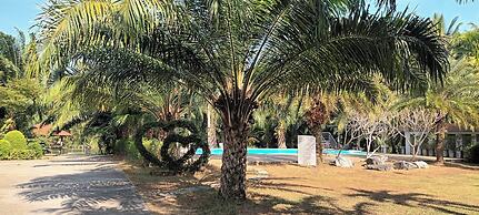 Lamphurai Riverside Resort and Spa