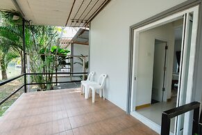 Lamphurai Riverside Resort and Spa