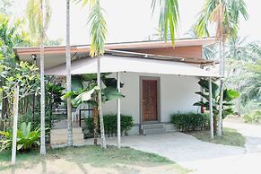 Lamphurai Riverside Resort and Spa