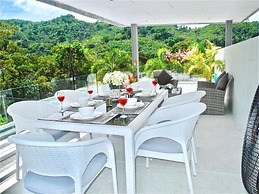 Skylight New 2 bedrooms Villa