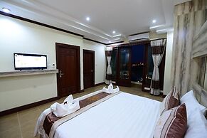 Vientiane Luxury Hotel