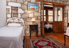 Flores Hotel Alacati