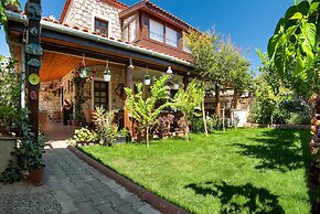 Flores Hotel Alacati