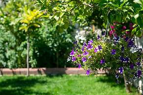 Flores Hotel Alacati