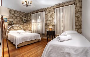 Flores Hotel Alacati