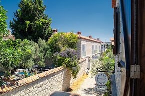 Flores Hotel Alacati