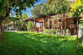 Flores Hotel Alacati