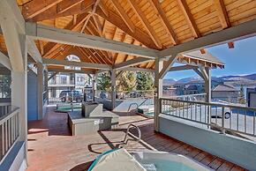 Lake Forest  201f 2 Bedroom Condo by RedAwning