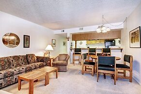 Mountainside  162h 2 Bedroom Condo by RedAwning