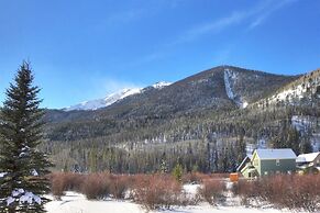 Mountainside  162h 2 Bedroom Condo by RedAwning