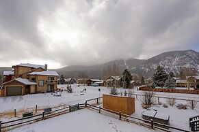 Pitkin Townhome - 704 3 Bedroom Townhouse by RedAwning