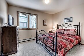 Pitkin Townhome - 704 3 Bedroom Townhouse by RedAwning