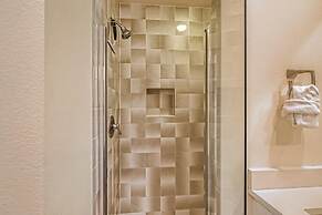 River Glen  106c 2 Bedroom Condo by RedAwning