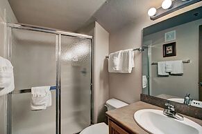 Tarn Landing  #c-4 2 Bedroom Condo by RedAwning