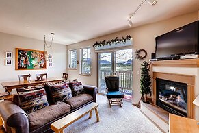 Tarn Landing  C-5 1 Bedroom Condo by RedAwning