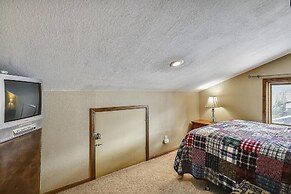 Mountainside  325a 3 Bedroom Condo by RedAwning