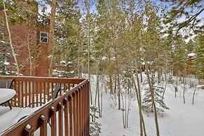 Gold Dust  660a 3 Bedroom Townhouse by RedAwning