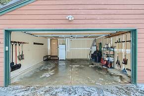 Gold Dust  660a 3 Bedroom Townhouse by RedAwning