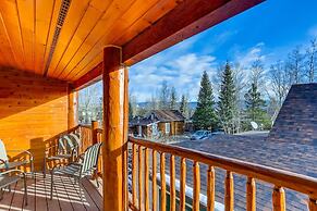 Mount Victoria Lodge #d 3 Bedroom Condo by RedAwning