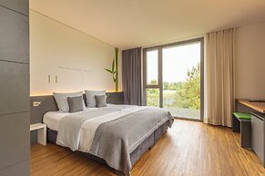 LAGO hotel & restaurant am see