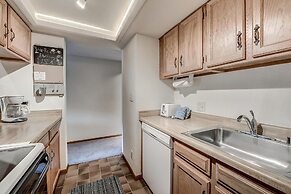 Mountainside  229e 1 Bedroom Condo by RedAwning