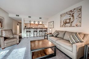 Mountainside  229e 1 Bedroom Condo by RedAwning