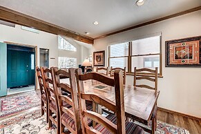 Mountainside House 673 4 Bedroom Home by RedAwning