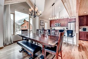 Frisco River Townhomes #d 3 Bedroom Townhouse by RedAwning