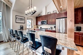 Frisco River Townhomes #d 3 Bedroom Townhouse by RedAwning