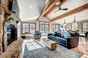 Frisco Street House 100 4 Bedroom Home by RedAwning