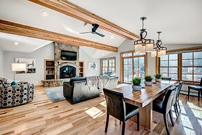 Frisco Street House 100 4 Bedroom Home by RedAwning