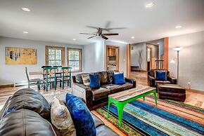 Frisco Street House 100 4 Bedroom Home by RedAwning