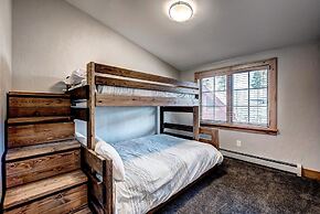 Frisco Street House 100 4 Bedroom Home by RedAwning