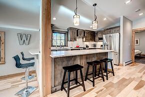 Frisco Street House 100 4 Bedroom Home by RedAwning