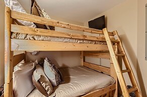 Passage Point  311 1 Bedroom Condo by RedAwning