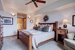 Timberline Cove  203 2 Bedroom Condo by RedAwning