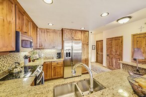 Timberline Cove  203 2 Bedroom Condo by RedAwning