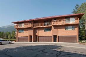 Lagoon  762b 3 Bedroom Townhouse by RedAwning