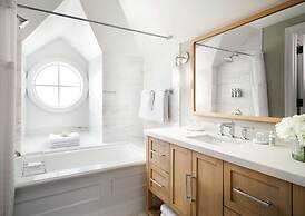 Beach Village at The Del, LXR Hotels & Resorts