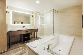 Homewood Suites by Hilton Charleston Historic District