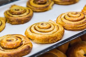 Homewood Suites by Hilton Charleston Historic District