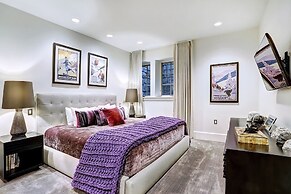 Luxurious Chalet w/ Private Elevator by RedAwning - Save 20% on 7+ Nig