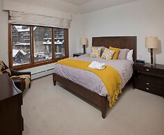 Lavish 3br 3.5ba Bachelor Gulch  Steps To Lifts 3 Bedroom Condo by Red