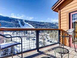 Luxury 4bdr Ski In-out /premium Amenities 4 Bedroom Condo by RedAwning